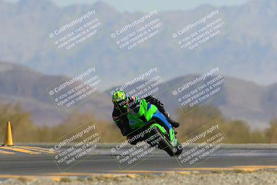 media/Apr-09-2023-SoCal Trackdays (Sun) [[333f347954]]/Turn 14 (1015am)/